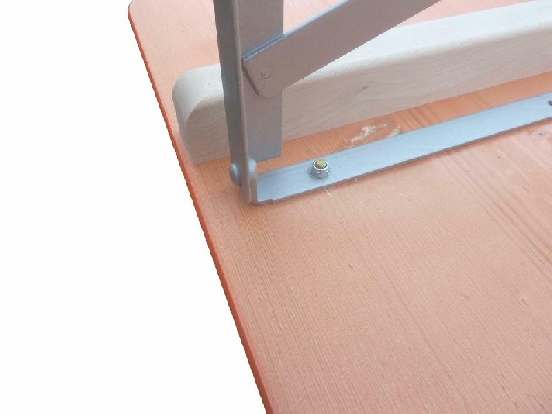 Garnitur Standard orange Tisch 220x60 cm, Gestell silber