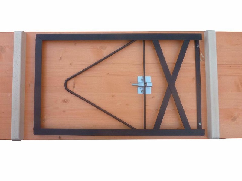 Garnitur Standard orange Tisch 220x80 cm, Gestell schw.