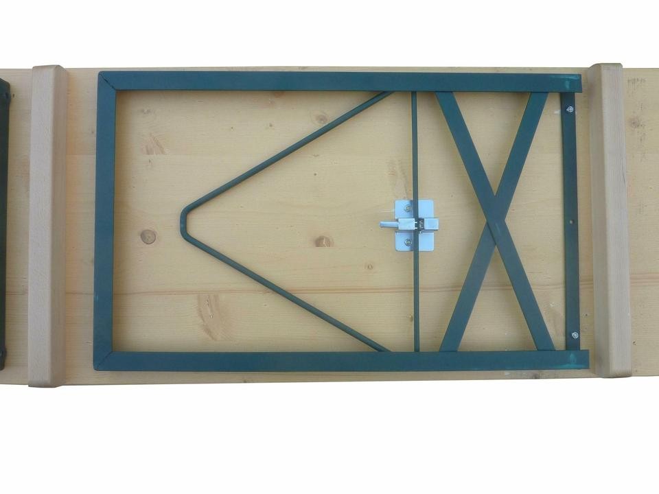 Standard Tisch Nussfabig Lackiert 220 x 50